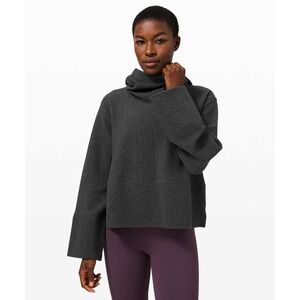 Lululemon Oversized Turtleneck Sweater Dark Grey Textured Knit Pullover Logo